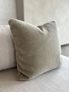 mohair sierkussenhoes amy saliegroen 50x50 cm studio femme home mohair sierkussenhoes amy saliegroen 50x50 cm studio femme home