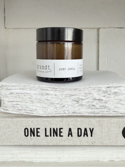 brandt kaars kaarsen apotheek collectie sample surf swell geurkaars brandt kaars kaarsen apotheek collectie sample surf swell geurkaars