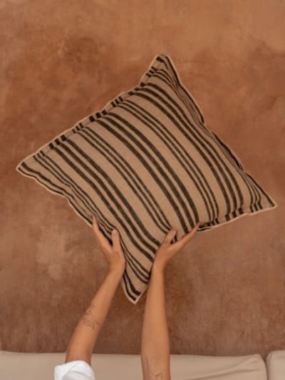 the nordic stripe cushion cover natural black 50x50 kussen kussenhoes bazar bizar the nordic stripe cushion cover natural black 50x50 kussen kussenhoes bazar bizar
