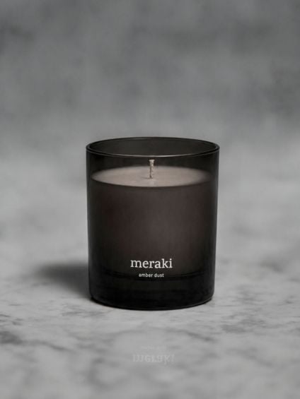 meraki geurkaars amber dust geurkaarsen