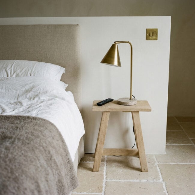 beachwood bankje mangohout 45x20x50 cm beachwood bankje mangohout 45x20x50 cm