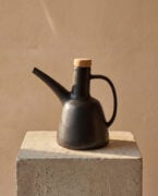 the olive oil bottle n°79 black the olive oil bottle n°79 black