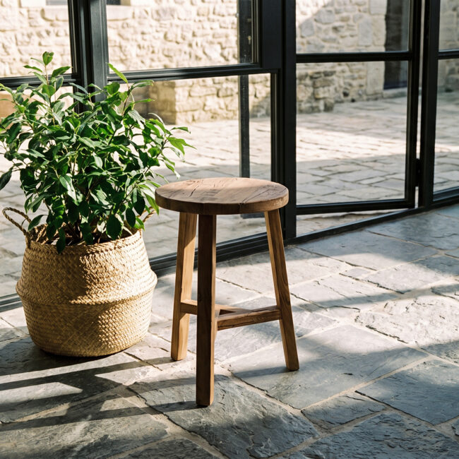 farmwood houten kruk / bijzettafel 34x34x50 cm farmwood houten kruk / bijzettafel 34x34x50 cm