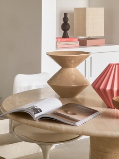 vaas zale taupe urban nature culture